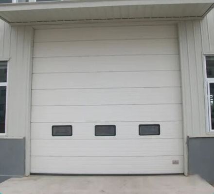 Chiny Górna brama garażowa Logistic Park Górna brama segmentowa o dużej wytrzymałości i długości paneli 8000 mm