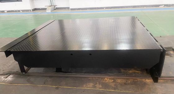 Wyraźniki drzwi doków 25000-40000LBS Bezpieczny projekt Zaprojektowany na zamówienie warsztat Automatyczna tablica doków