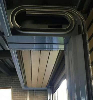 Odporność na wiatr Aluminium sztywne Gładkie działanie z szybkimi drzwiami spiralnymi - 220V/50HZ zasilacz