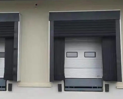 Przemysłowy miękki mechaniczny materiał trwały PVC dostosowany do koloru regulowany system ładowania Przystani dla ciężarówek