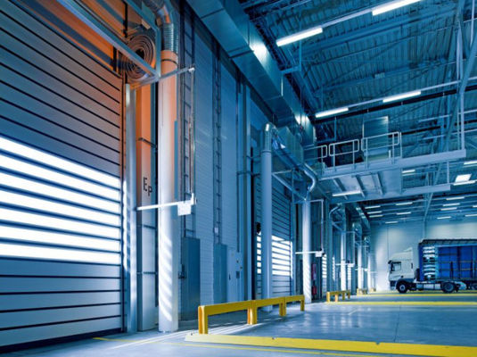 Zakres temperatury -20C-50C Turbina aluminiowa twarde szybkie drzwi wysokiej wydajności szybkie drzwi spiralne dla niezrównanego bezpieczeństwa