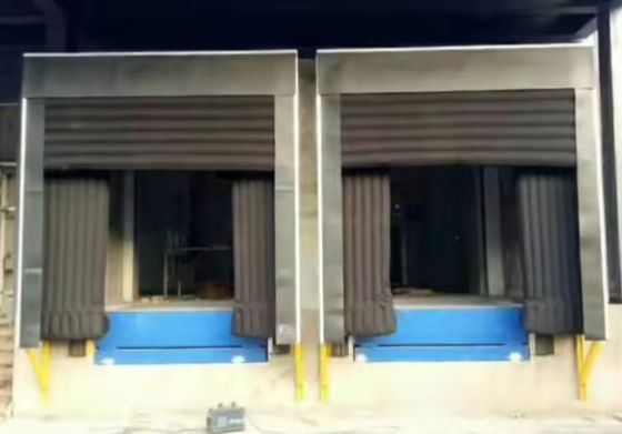 Excellent Fire Resistance Industrial Adjustable Inflatable Insulated Airtight Sealed Dock Shelter