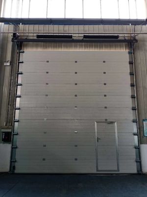 Izolowane drzwi segmentowe przemysłowe Panel warstwowy SUS304 Uszczelnienie EPDM