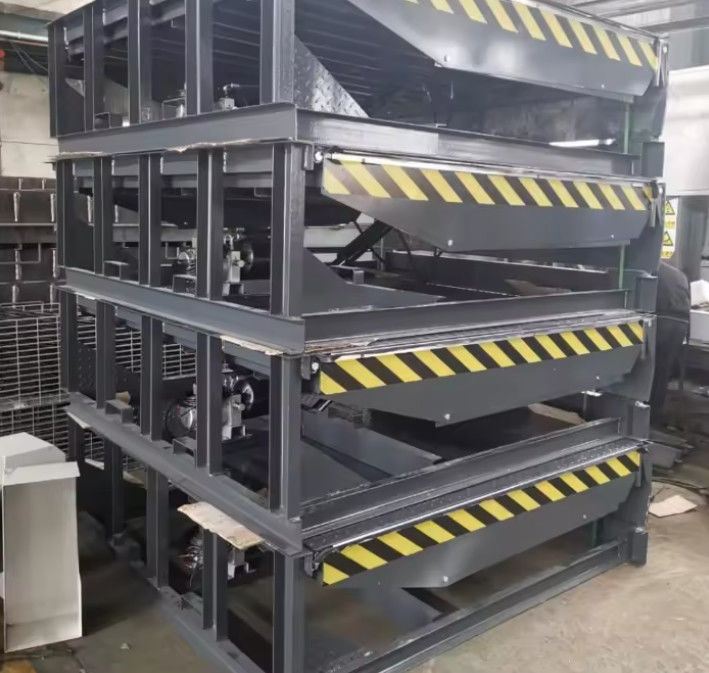 Niwelujecz ładowania doków z elektrycznym źródłem zasilania 10 Pojemność magazyn stalowy przenośny hydrauliczny mobilny